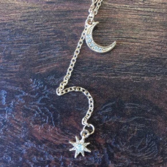 Free People Moon 🌙 and ⭐️ Star Gold Necklace - Picture 2 of 3